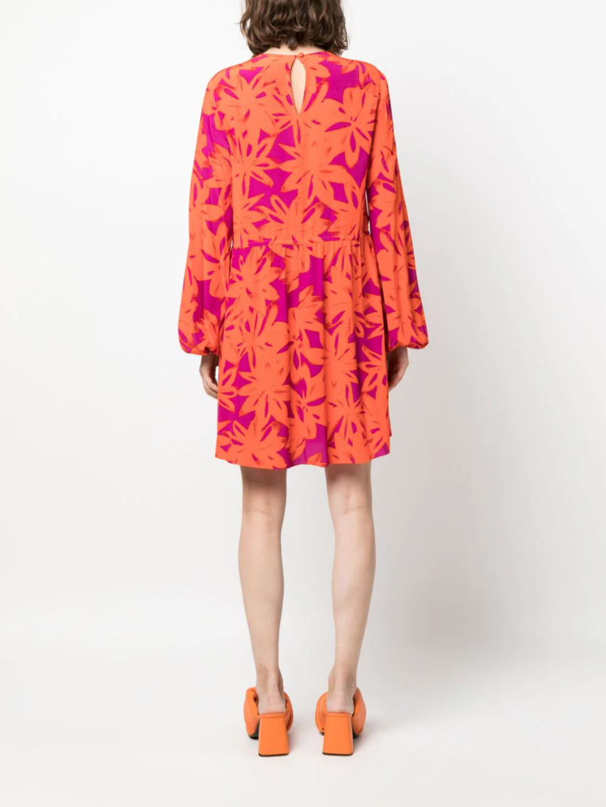 Kleid